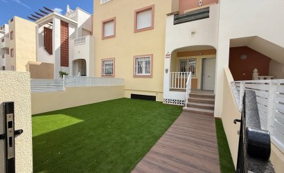 Adosado - Reventa - Orihuela Costa -
                Cabo Roig