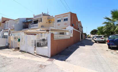 Adosado - Reventa -
                Torrevieja - MM-95933