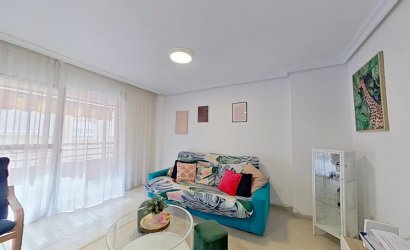 Apartamento - Herverkoop - Torrevieja - Centro