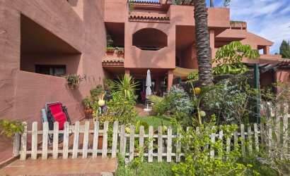 Apartment - Herverkoop - Casares Playa - Costa del Sol