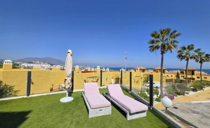 Apartment - Herverkoop - La Duquesa -
                Costa del Sol