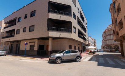 Apartment - Herverkoop - La Mata -
                La Mata - Town