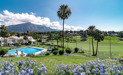 Apartment - Herverkoop - Marbella - Nueva Andalucía