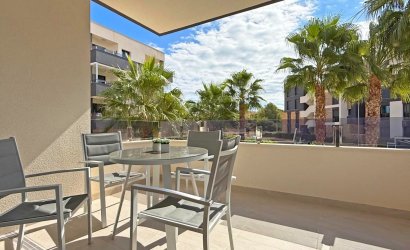 Apartment - Herverkoop -
                Orihuela Costa - MLSC-45703