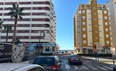 Apartment - Herverkoop - Torrevieja - Acequion