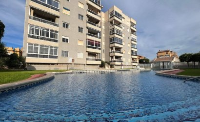 Apartment - Herverkoop - Torrevieja - Aguas Nuevas