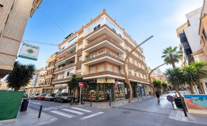 Apartment - Herverkoop - Torrevieja -
                Costa Blanca