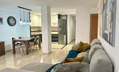 Apartment - Herverkoop -
                Torrevieja - MLSC-42337