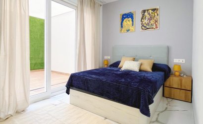 Apartment - Herverkoop -
                Torrevieja - MLSC-44854