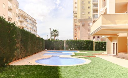 Apartment - Herverkoop -
                Torrevieja - MM-53881
