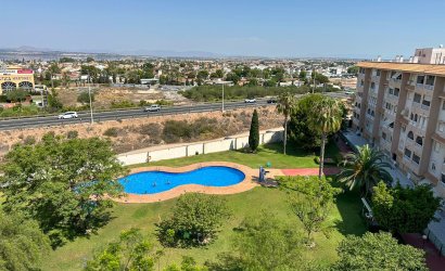 Apartment - Herverkoop -
                Torrevieja - MM-58971