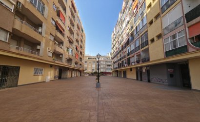 Apartment - Herverkoop - Torrevieja - Playa del Cura