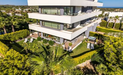 Apartment - Resale - Las Colinas Golf -
                Costa Blanca