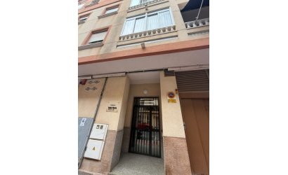 Apartment - Resale - Torrevieja - Costa Blanca