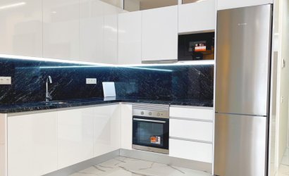 Apartment - Resale -
                Torrevieja - MO-11568