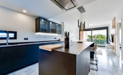 Apartment - Resale - Villajoyosa -
                La Cala