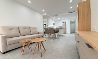 Apartment - Reventa - Torrevieja - Estacion De Autobuses