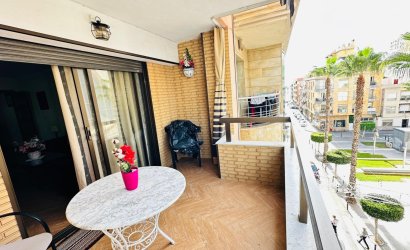 Apartment - Revente - Torrevieja - Centro