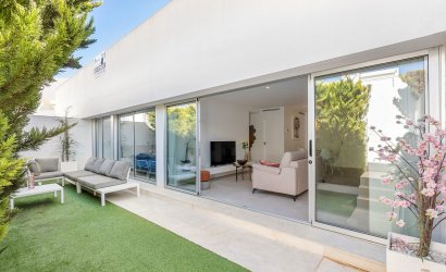Apartment - Revente - Torrevieja -
                Costa Blanca