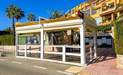 Commercial - Resale -
                Torrevieja - MM-26613