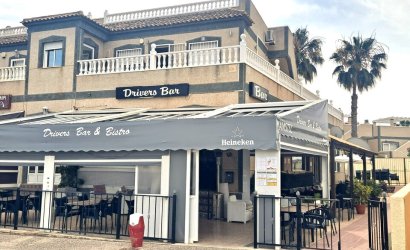 Commercial - Revente -
                Villamartin - SPS-33468