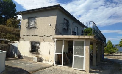 Country House - Herverkoop -
                Cocentaina - MM-24611