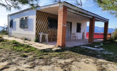 Country House - Resale - Millena -
                Millena