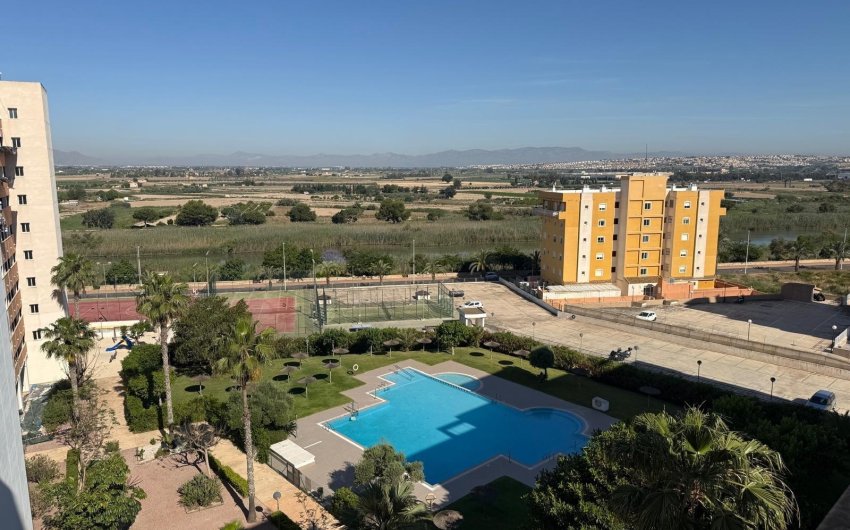 Herverkoop - Apartamento -
Guardamar del Segura - Avenida del Puerto