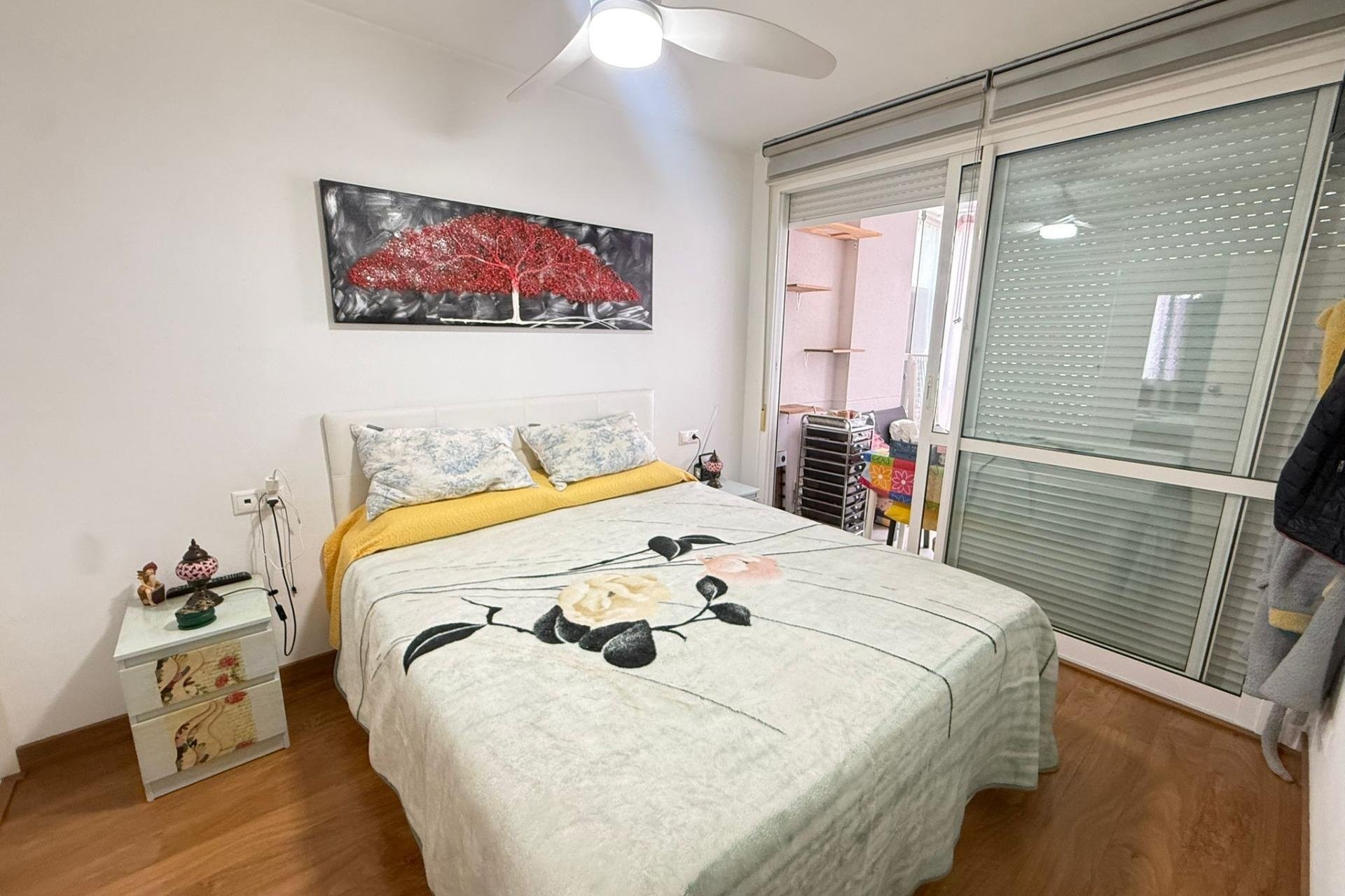Herverkoop - Apartamento -
Guardamar del Segura - Puerto Deportivo
