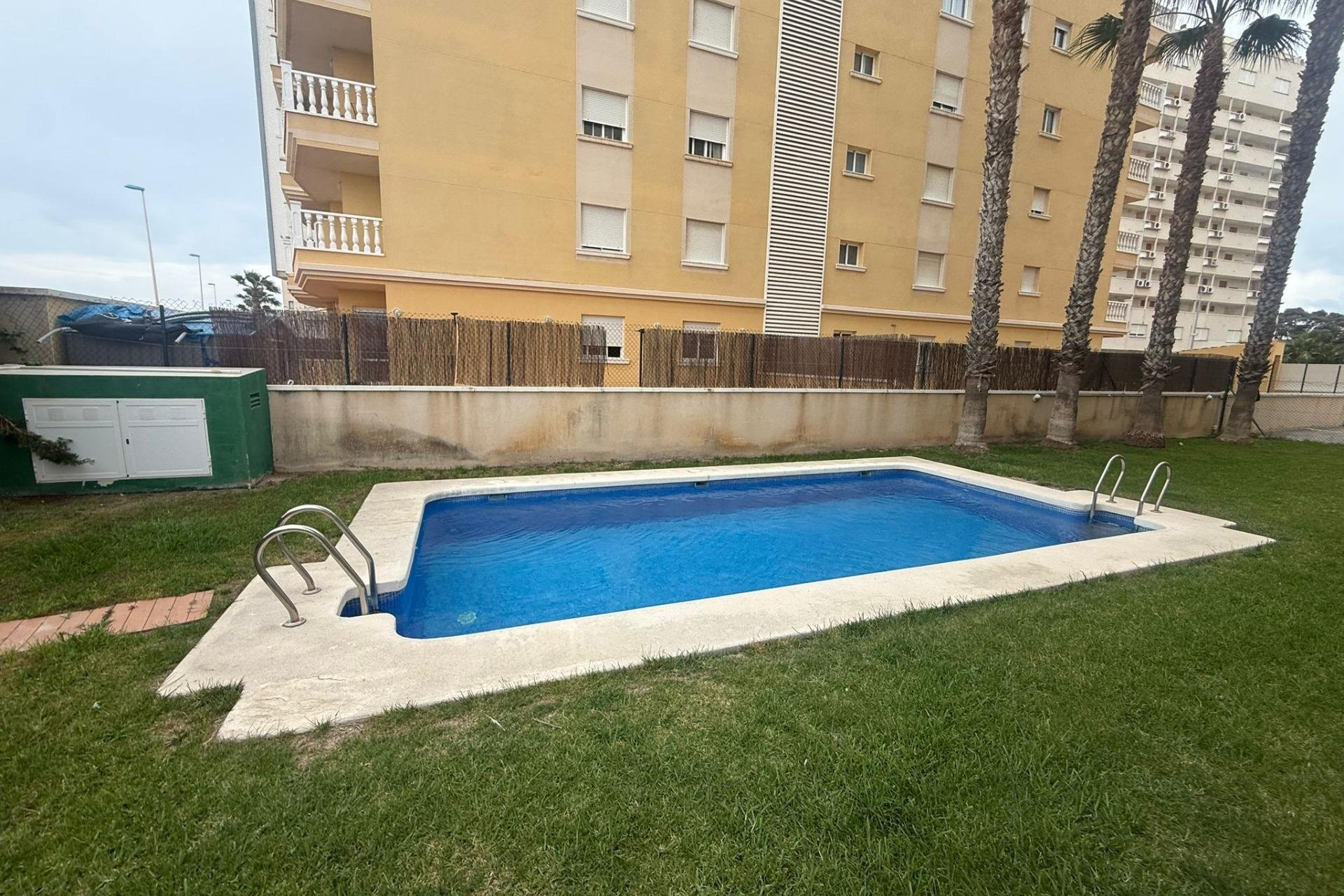 Herverkoop - Apartamento -
Guardamar del Segura - Puerto Deportivo