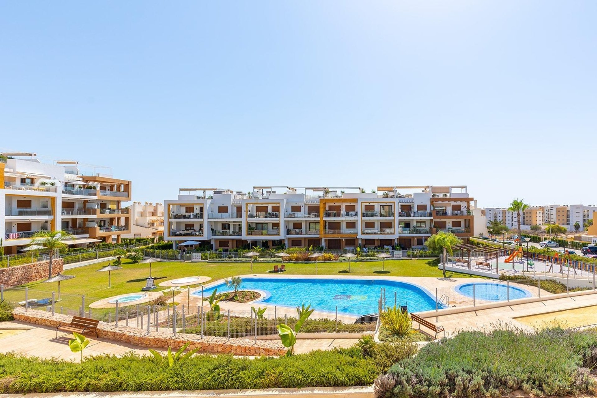 Herverkoop - Apartamento -
Orihuela Costa - Los Dolses