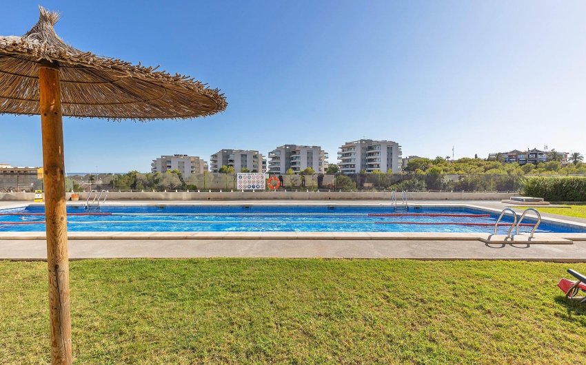 Herverkoop - Apartamento -
Orihuela Costa - Los Dolses