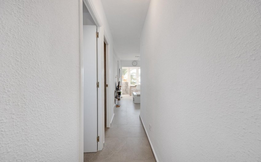Herverkoop - Apartamento -
Torrevieja - Cabo Cervera