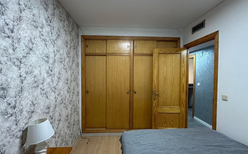 Herverkoop - Apartamento -
Torrevieja - Centro