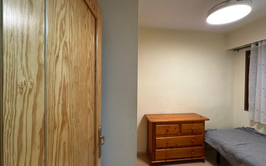 Herverkoop - Apartamento -
Torrevieja - Centro