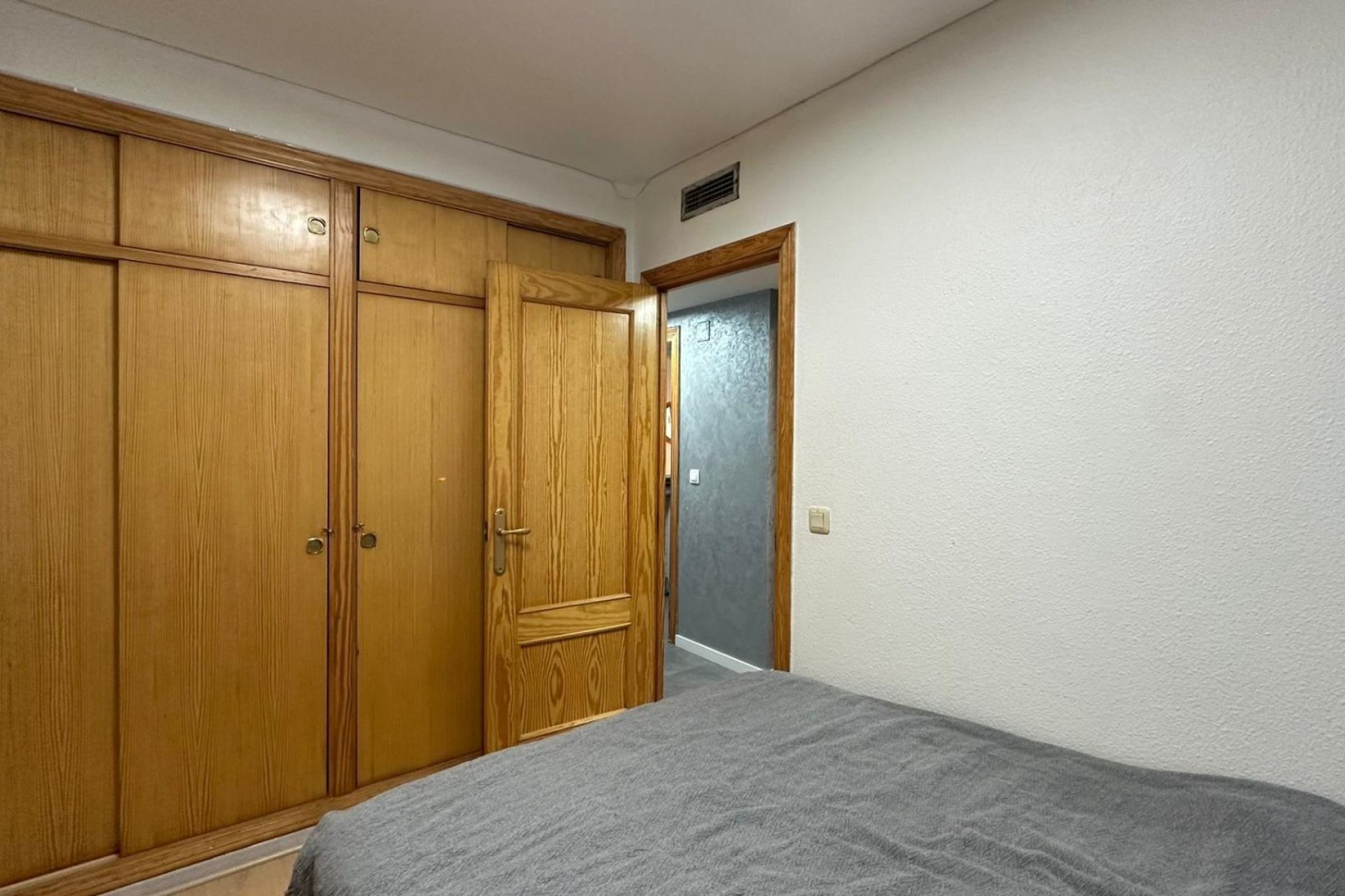 Herverkoop - Apartamento -
Torrevieja - Centro