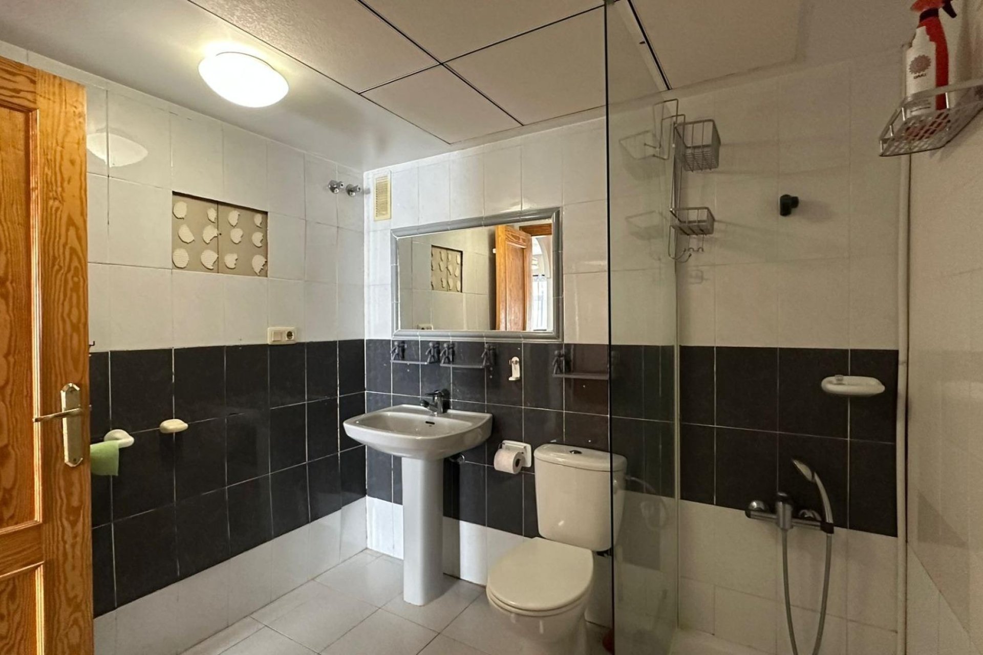 Herverkoop - Apartamento -
Torrevieja - Centro