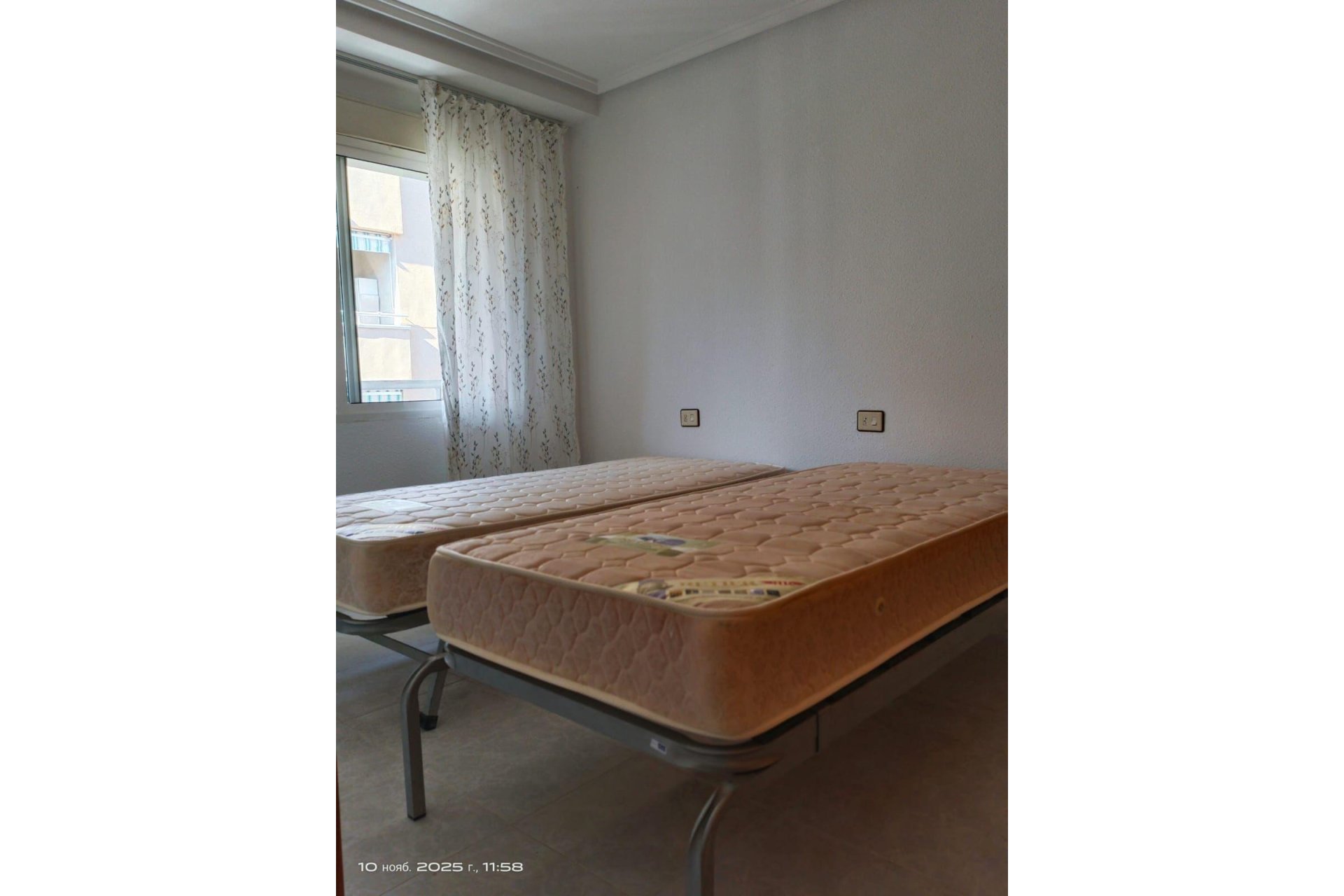 Herverkoop - Apartamento -
Torrevieja - Centro