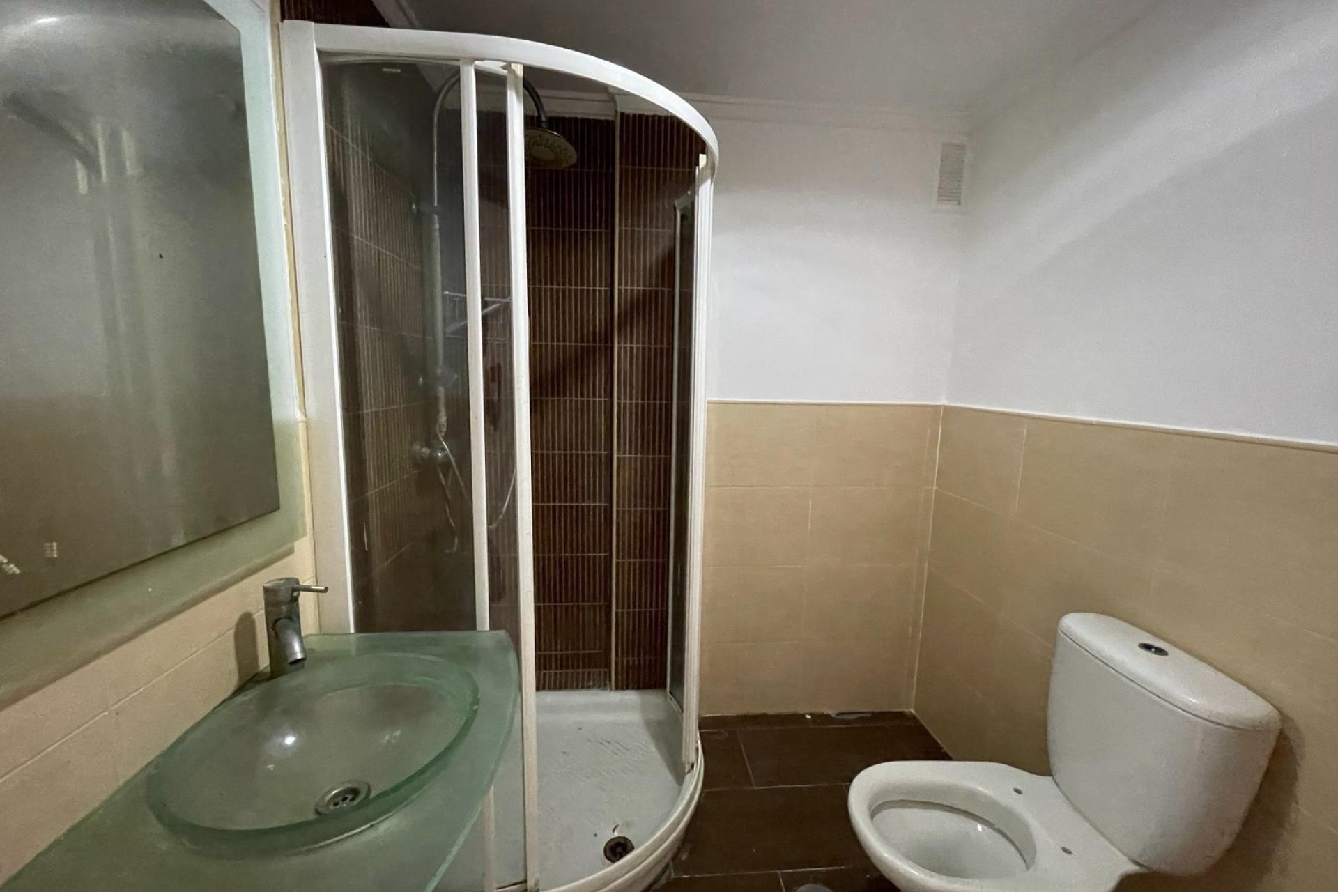Herverkoop - Apartamento -
Torrevieja - Centro