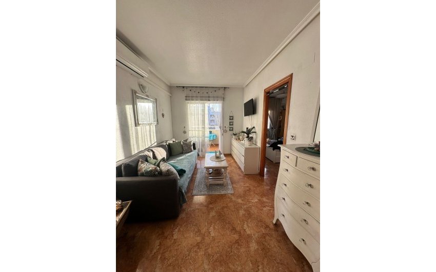 Herverkoop - Apartamento -
Torrevieja - Centro