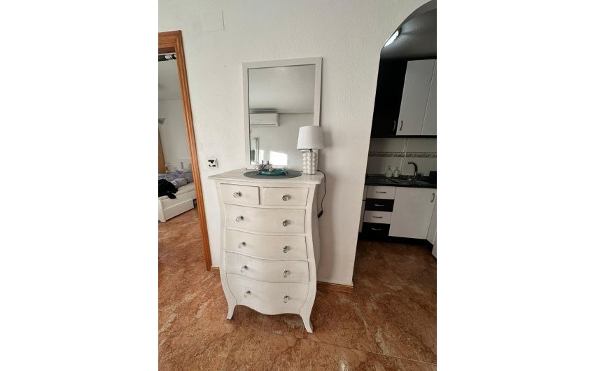 Herverkoop - Apartamento -
Torrevieja - Centro
