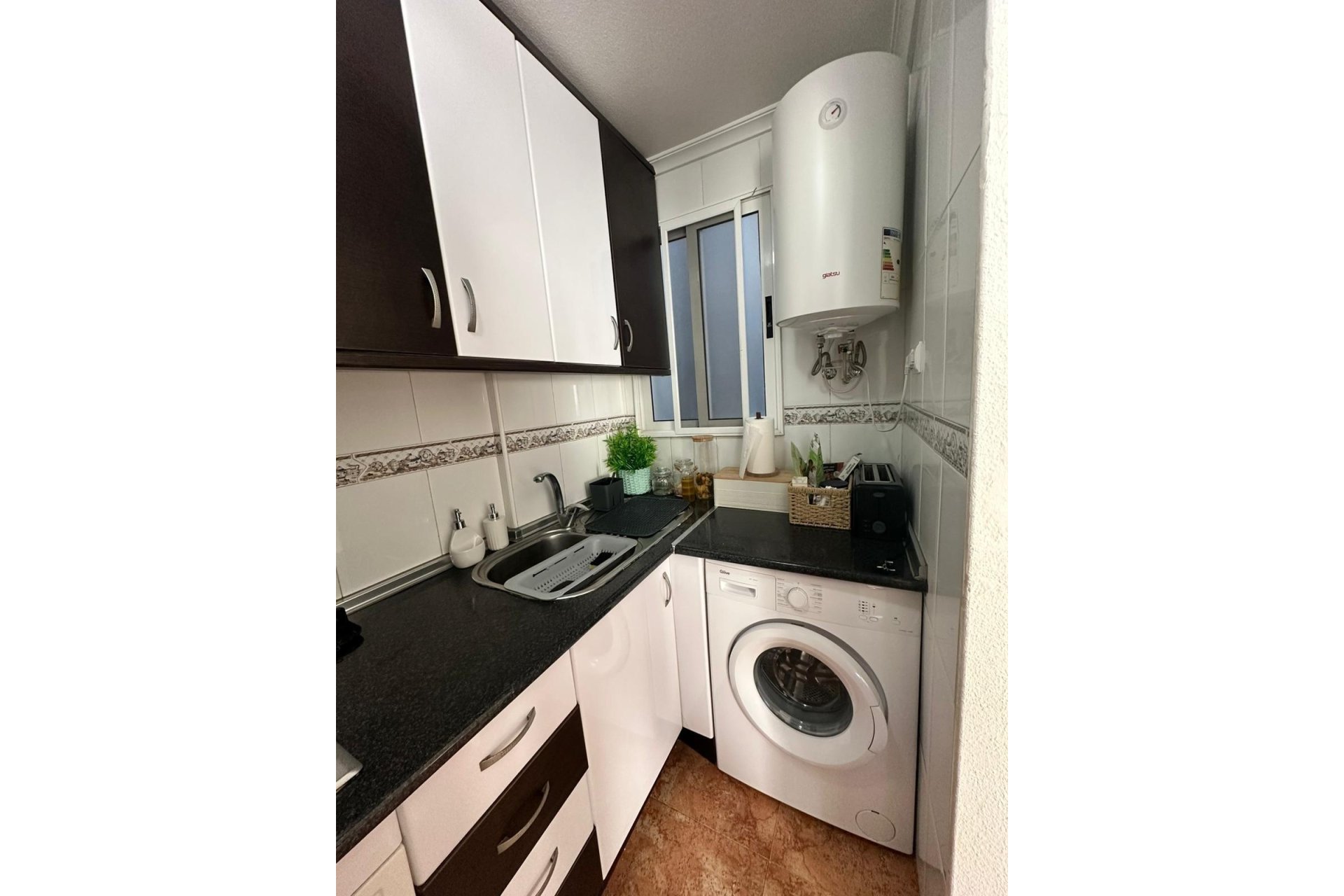 Herverkoop - Apartamento -
Torrevieja - Centro