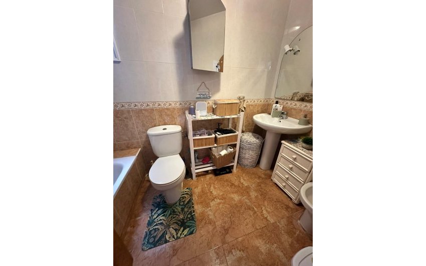 Herverkoop - Apartamento -
Torrevieja - Centro
