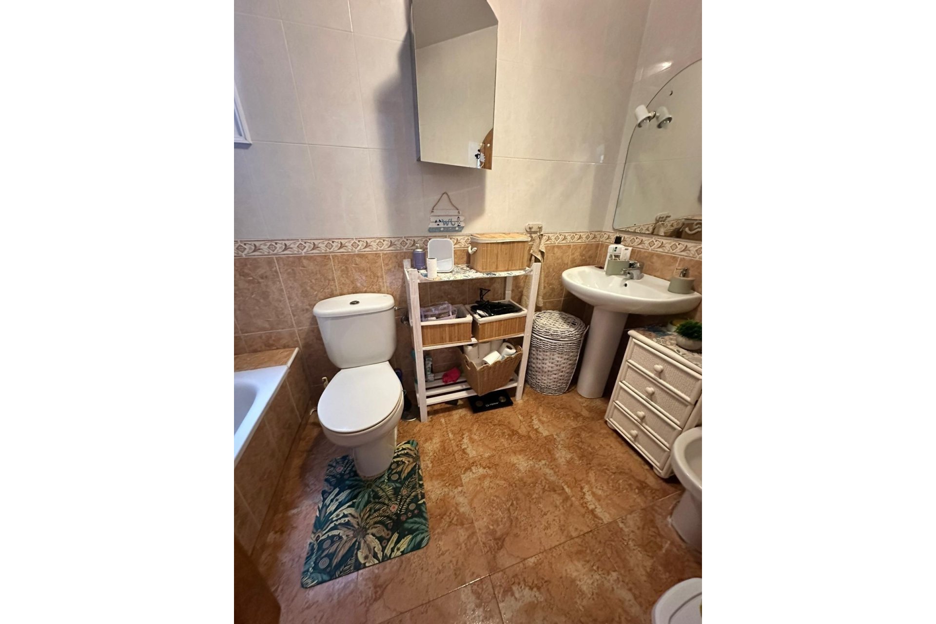 Herverkoop - Apartamento -
Torrevieja - Centro