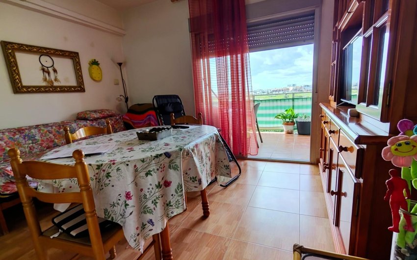 Herverkoop - Apartamento -
Torrevieja - Centro