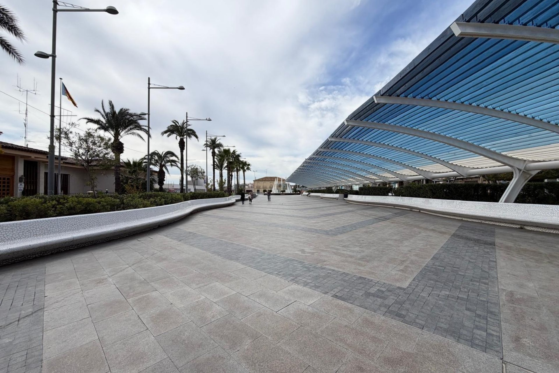 Herverkoop - Apartamento -
Torrevieja - Centro