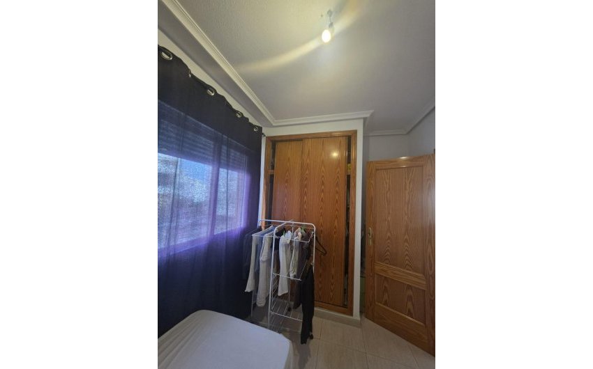 Herverkoop - Apartamento -
Torrevieja - Centro