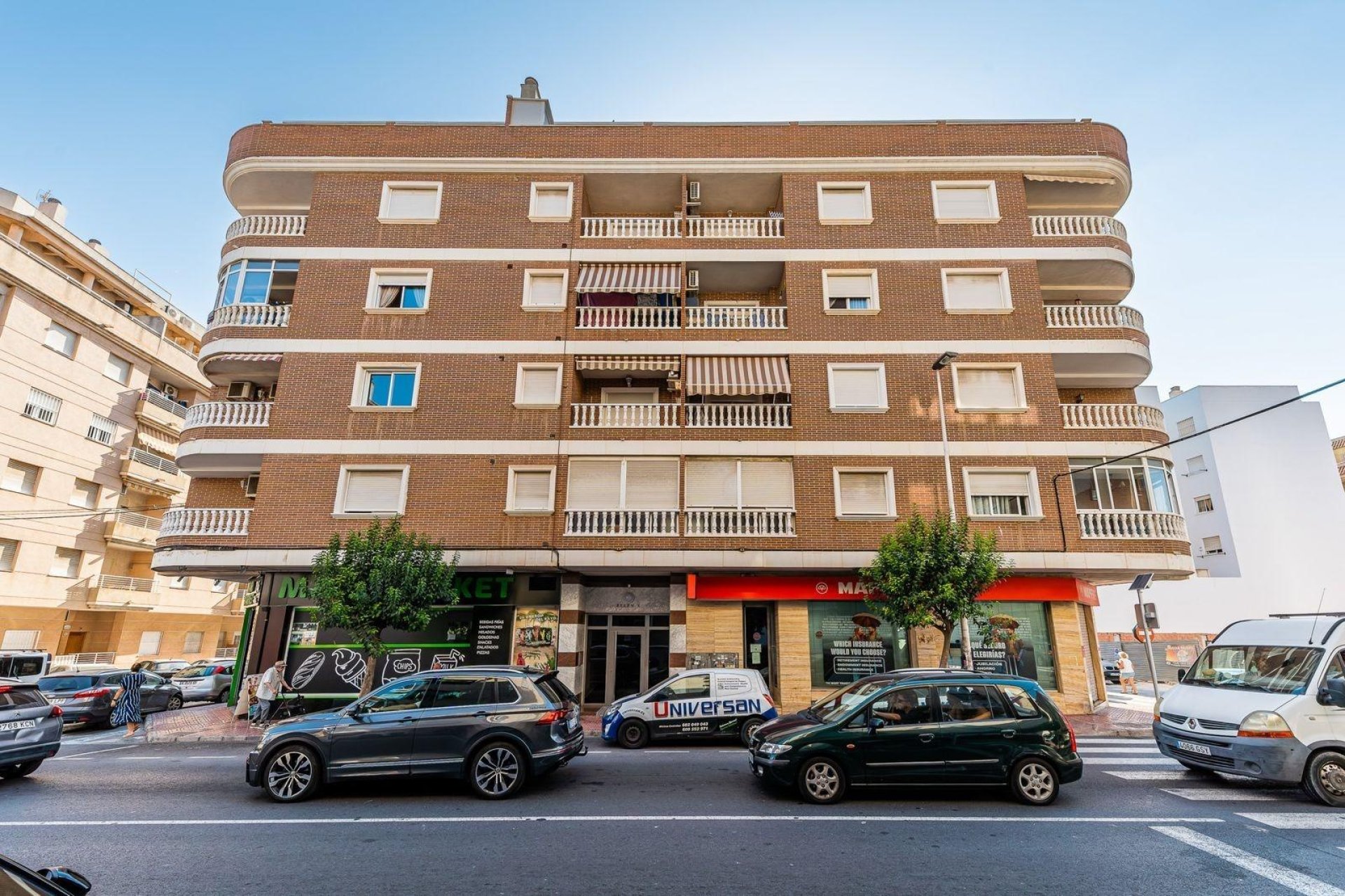 Herverkoop - Apartamento -
Torrevieja - Centro