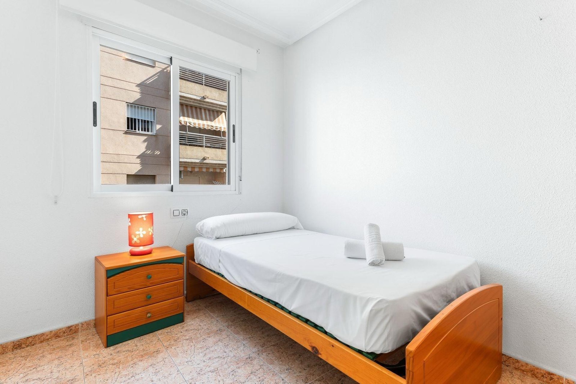 Herverkoop - Apartamento -
Torrevieja - Centro