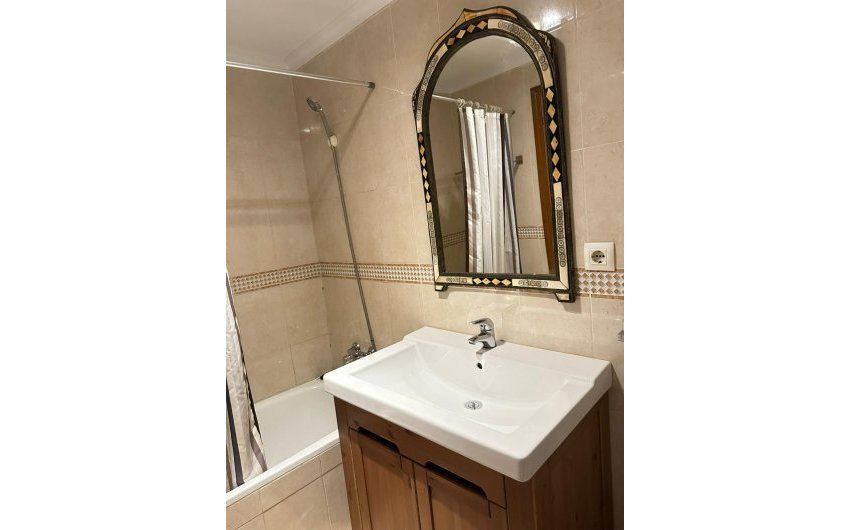 Herverkoop - Apartamento -
Torrevieja - Centro